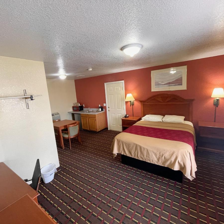 Budget Inn Madill Exterior photo