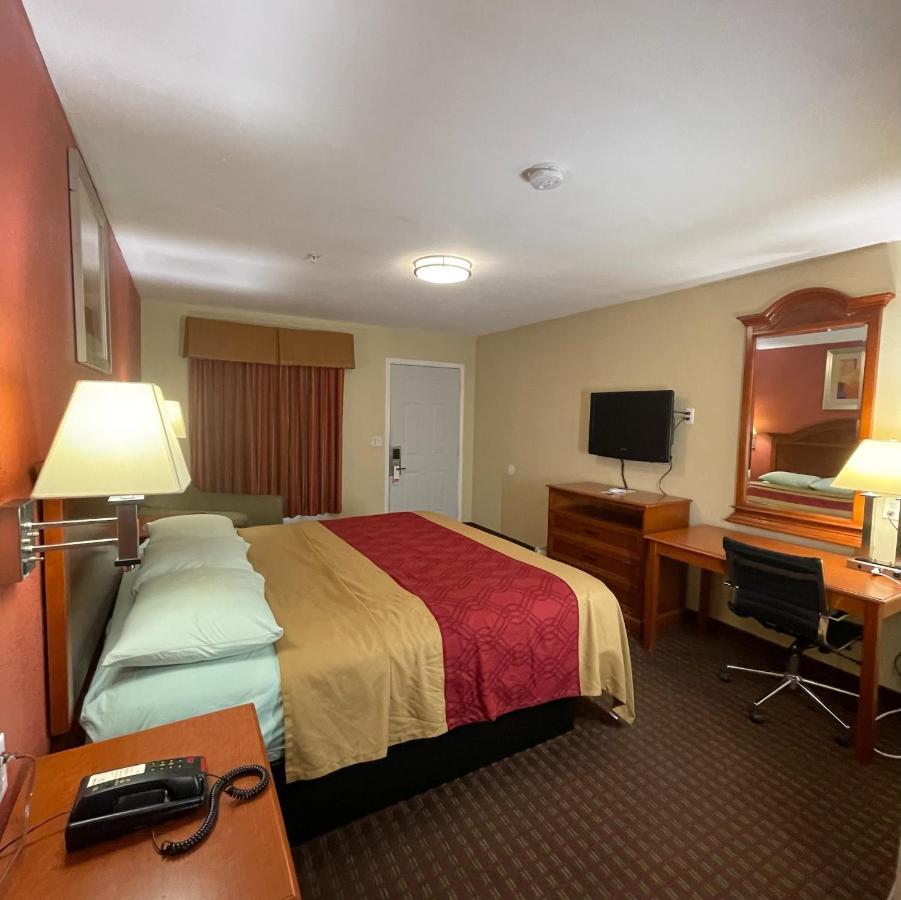 Budget Inn Madill Exterior photo
